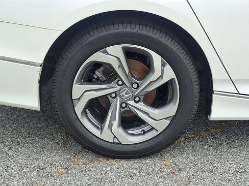 Used 2019 Honda Accord EX image 8