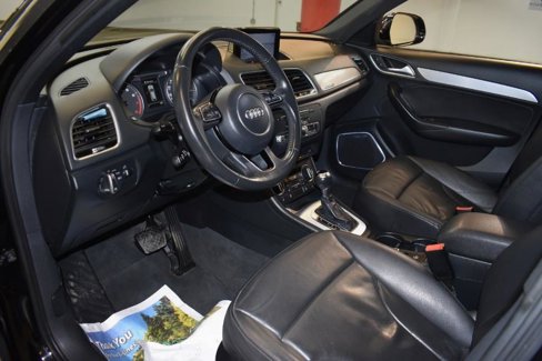 Used 2018 Audi Q3 2.0T Premium Plus w/ Premium Plus Package image 31