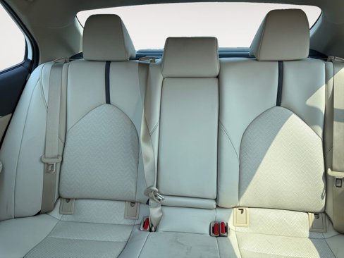 Certified 2022 Toyota Camry XLE w/ Navigation Package image 13