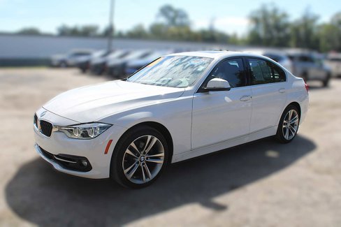 Used 2018 BMW 330i xDrive Sedan w/ Premium Package image 14