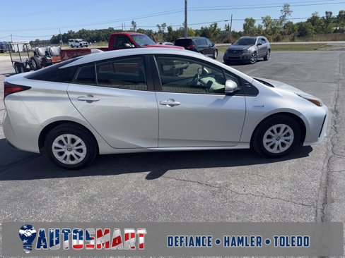 Used 2019 Toyota Prius L Eco image 8