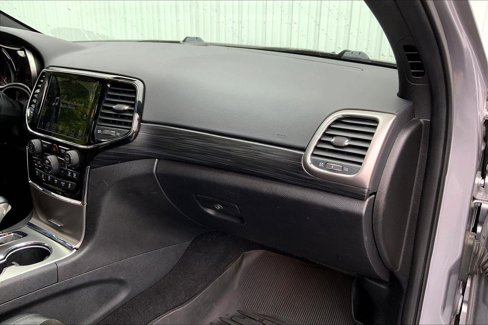 Used 2020 Jeep Grand Cherokee Laredo w/ Quick Order Package 2BN North image 15