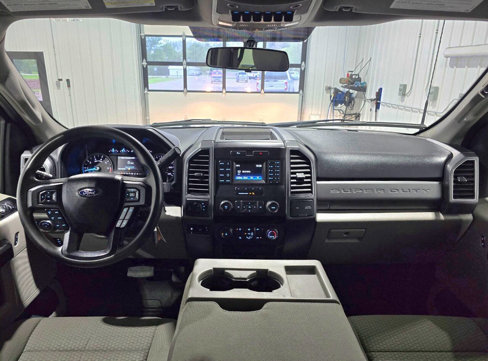 Used 2019 Ford F350 XLT image 9