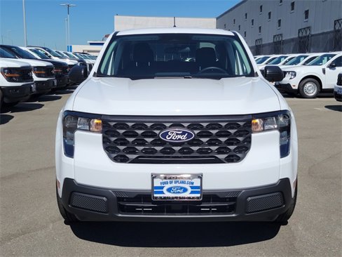 New 2025 Ford Maverick XL image 2