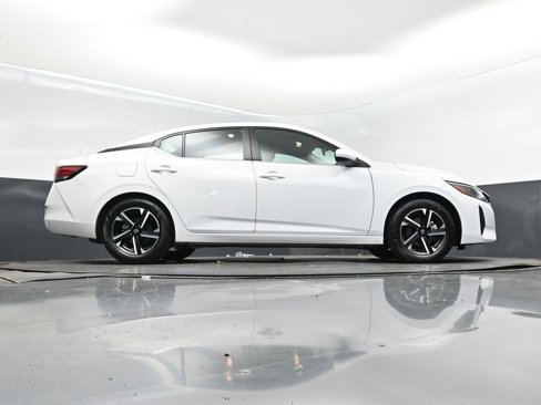 Used 2024 Nissan Sentra SV image 43