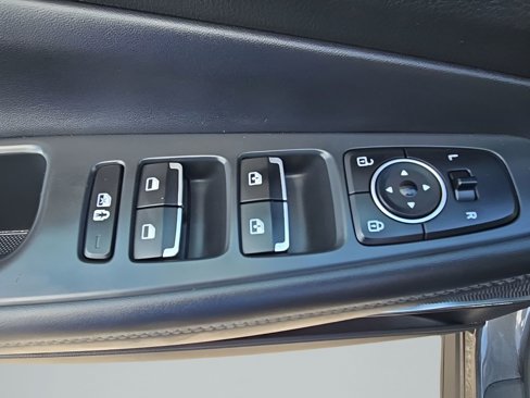 Used 2023 Hyundai Santa Fe SEL w/ Premium Package image 33