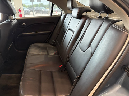 Used 2011 Ford Fusion SEL w/ 302A Rapid Spec Order Code image 29