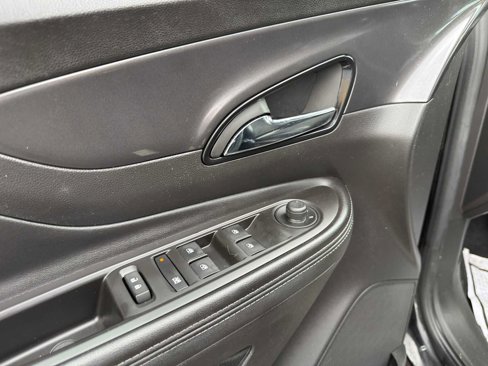 Used 2019 Buick Encore Sport Touring w/ Safety Package image 14