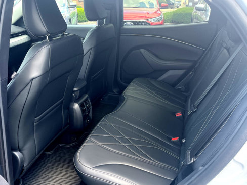 Used 2023 Ford Mustang Mach-E Select image 16