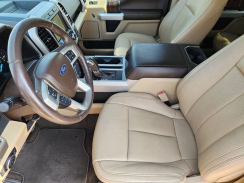 Used 2020 Ford F150 Lariat image 13