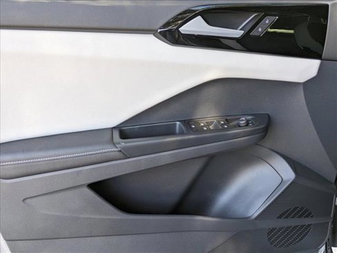 New 2025 Volkswagen Taos S image 16