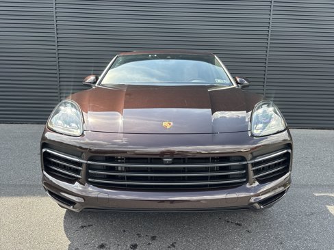 Certified 2022 Porsche Cayenne Platinum Edition image 8