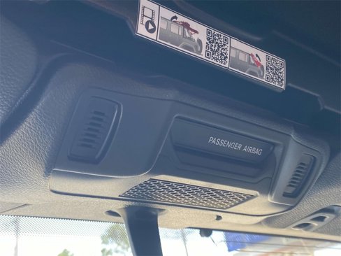 Used 2024 Jeep Wrangler Sport image 33
