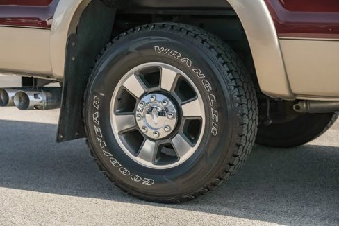 Used 2011 Ford F250 Lariat w/ Lariat Interior Pkg image 62
