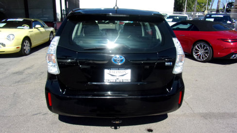 Used 2012 Toyota Prius V Five image 10