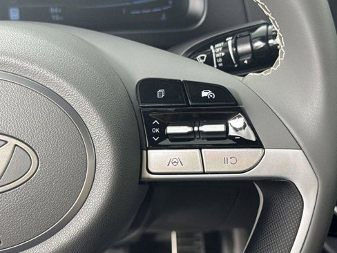New 2025 Hyundai Elantra Sport image 31