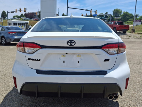 Certified 2025 Toyota Corolla SE image 5