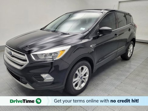 Used 2019 Ford Escape SE image 1