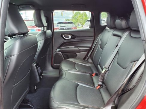 Used 2022 Jeep Compass Limited image 24