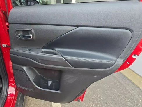 Used 2020 Mitsubishi Outlander GT image 64