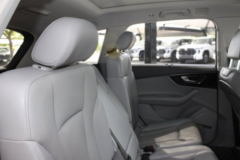 Used 2019 Audi Q7 3.0T Prestige image 54