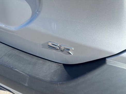 Used 2020 Nissan Kicks SR image 8
