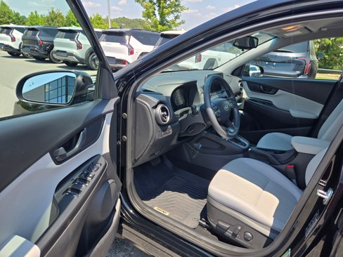 Used 2023 Hyundai Kona SEL image 22