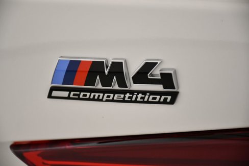 Used 2025 BMW M4 Competition w/ Executive Package image 11
