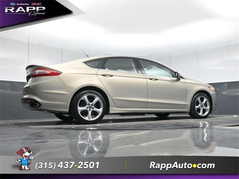 Used 2015 Ford Fusion SE w/ Equipment Group 201A image 29
