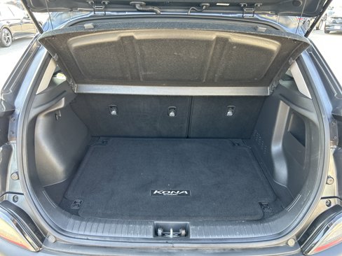 Used 2023 Hyundai Kona SEL image 17