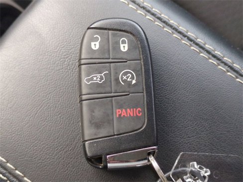 Used 2022 Jeep Compass Altitude w/ Convenience Group image 28