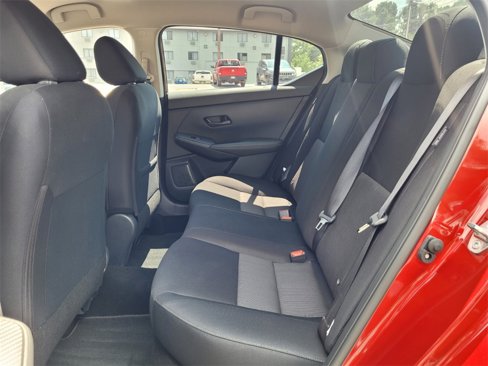 Used 2024 Nissan Sentra SV image 13