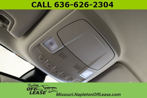Used 2020 Ford Fusion SE image 21