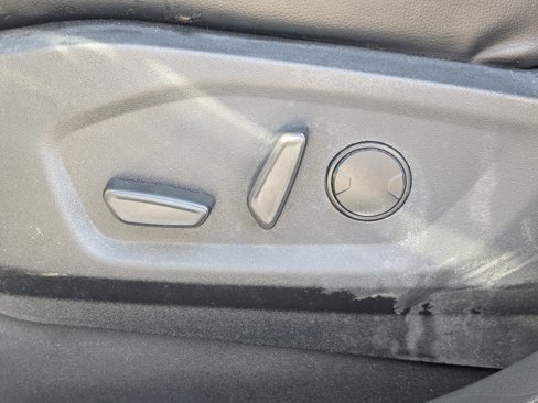 Used 2024 Ford Edge SEL image 21