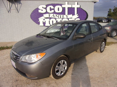 Used 2010 Hyundai Elantra GLS image 1