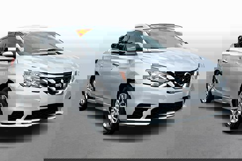 Used 2017 Nissan Sentra SV image 10
