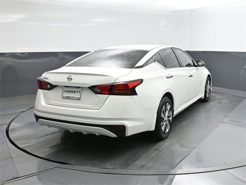 Used 2019 Nissan Altima 2.5 S image 11