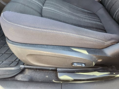 Used 2018 Chevrolet Sonic LT w/ Convenience Package image 17
