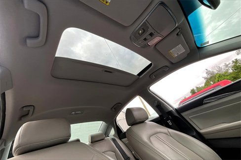Used 2018 Hyundai Sonata Limited w/ Cargo Package image 17