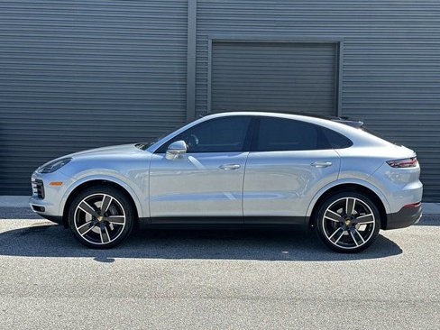 Certified 2023 Porsche Cayenne Coupe image 10