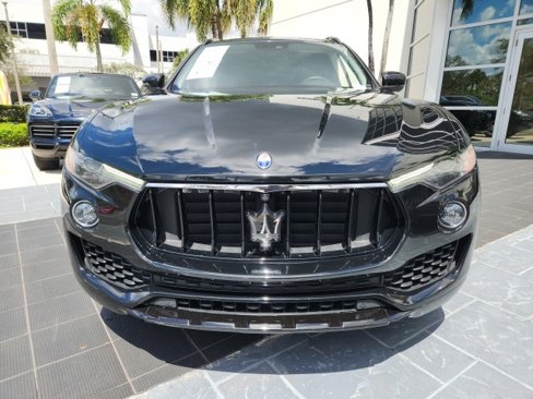 Used 2018 Maserati Levante S GranSport image 18