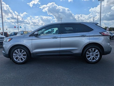 Used 2022 Ford Edge Titanium image 6
