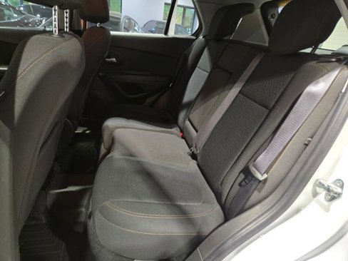 Used 2017 Chevrolet Trax LS image 27