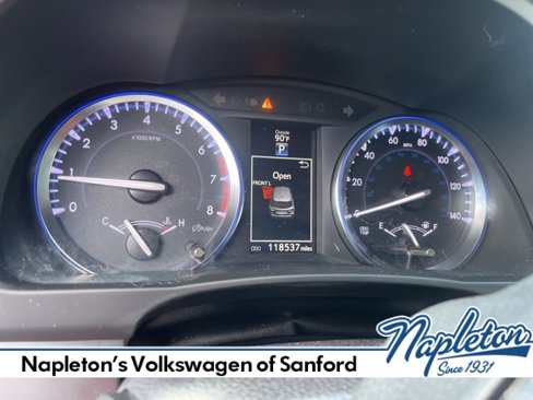 Used 2015 Toyota Highlander XLE image 19
