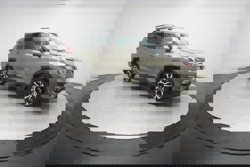Used 2020 Subaru Forester Limited w/ Popular Package #3 image 13