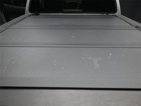 Used 2018 GMC Canyon SLE w/ SLE Convenience Package image 25