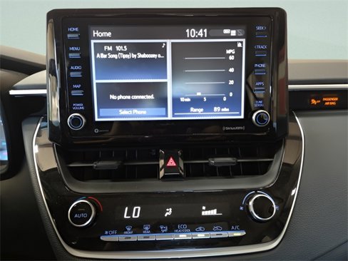 Used 2022 Toyota Corolla LE image 21