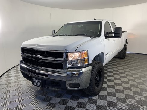 Used 2009 Chevrolet Silverado 3500 LTZ w/ Suspension Package, Off-Road image 1