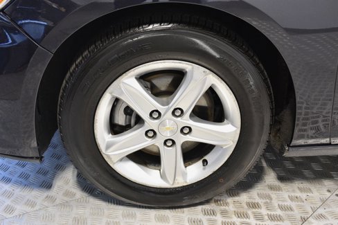 Used 2023 Chevrolet Malibu LT image 34
