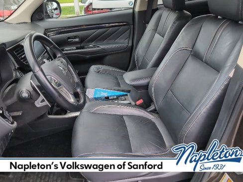Used 2018 Mitsubishi Outlander SEL image 8